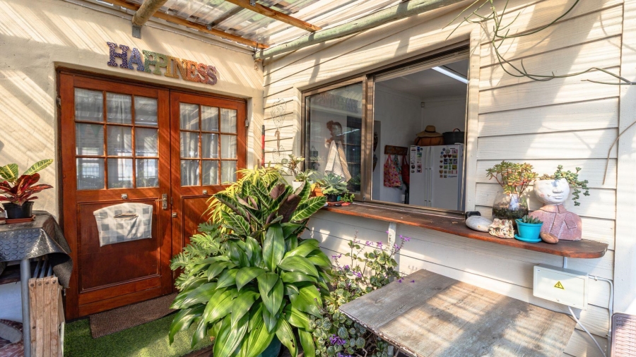 5 Bedroom Property for Sale in Perlemoenbaai Western Cape